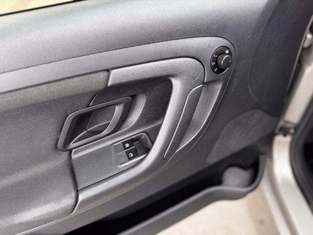 Skoda Fabia Combi AMBIENTE RADIO KLIMA ALU EL.PAKET ESP 