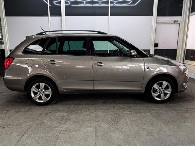 Skoda Fabia Combi AMBIENTE RADIO KLIMA ALU EL.PAKET ESP 
