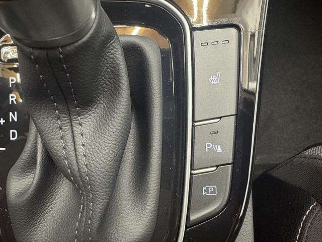 Hyundai i30 STYLE DCT NAVI WP ALU LED RFK PDC 