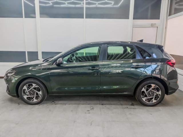 Hyundai i30 STYLE DCT NAVI WP ALU LED RFK PDC 