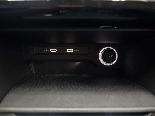 Volkswagen Touran R-LINE 