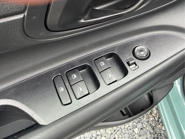 Hyundai / i20 / Grau /  /  / 