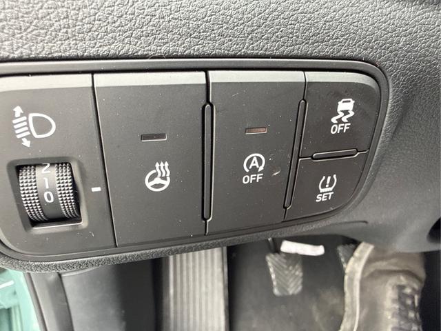 Hyundai / i20 / Grau /  /  / 