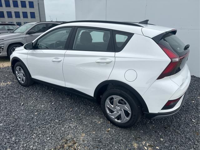 Hyundai / BAYON / Grau /  /  / 