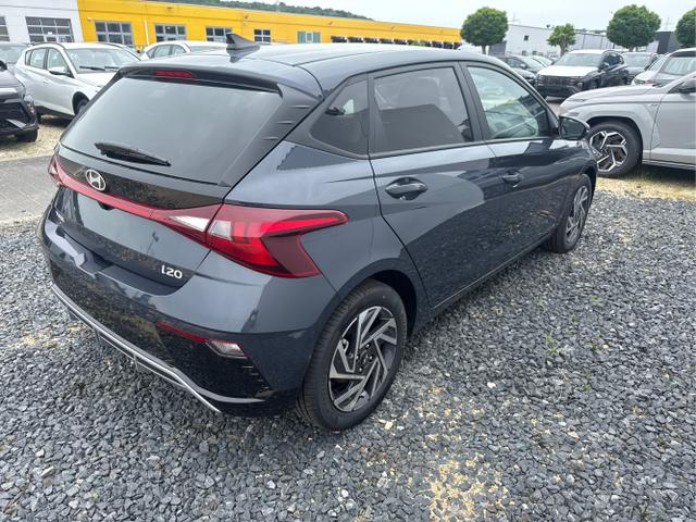 Hyundai / i20 / Grau /  /  / 