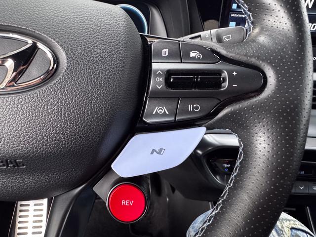 Hyundai i20 N PERFORMANCE NAVI BOSE SMART KEY RFK SHZ PDC BSD 