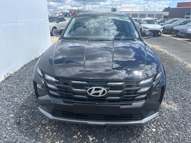 Hyundai / TUCSON / Grau / / / 