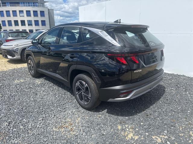 Hyundai / TUCSON / Grau / / / 