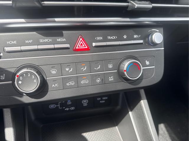 Hyundai / TUCSON / Grau /  /  / 