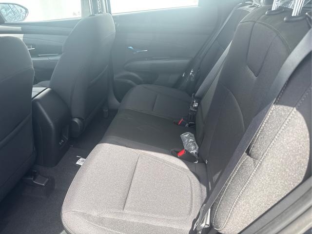 Hyundai / TUCSON / Grau /  /  / 