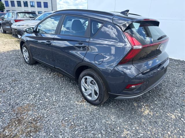 Hyundai / BAYON / Grau / / / 