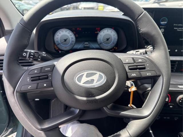 Hyundai / i20 / Grau /  /  / 