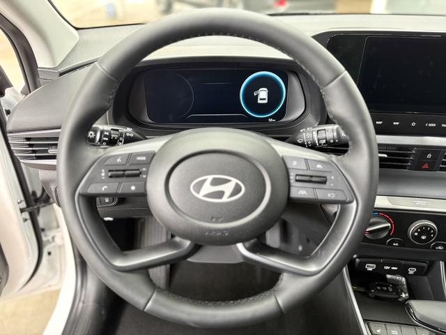 Hyundai i20 COMFORT DCT NAVI SHZ RFK ALU PDC 
