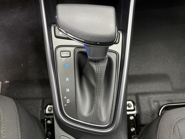 Hyundai i20 COMFORT DCT NAVI SHZ RFK ALU PDC 