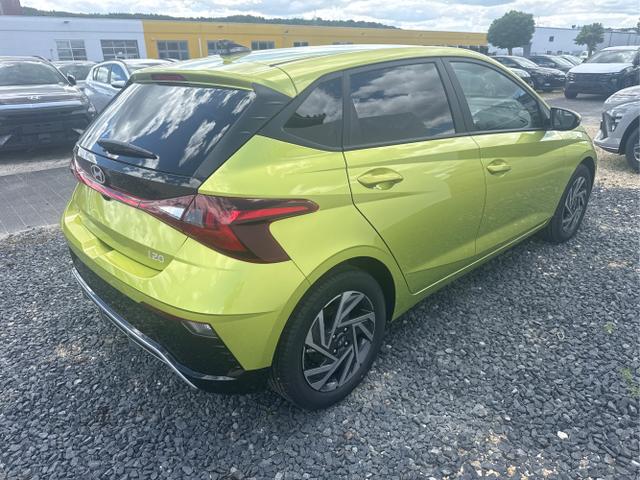 Hyundai / i20 / Grau /  /  / 