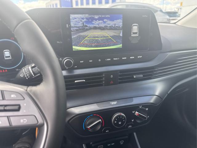 Hyundai / i20 / Grau /  /  / 