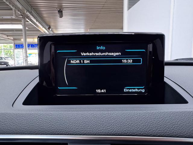 Audi Q3 BASIS 1.4TFSI AHK XENON TEMPOMAT SHZ PDC 