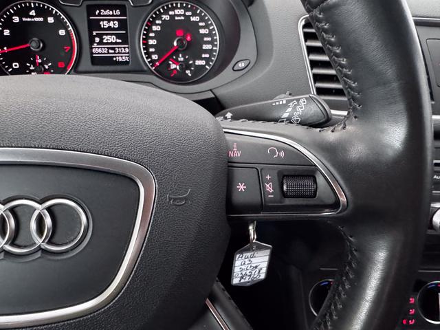 Audi Q3 BASIS 1.4TFSI AHK XENON TEMPOMAT SHZ PDC 