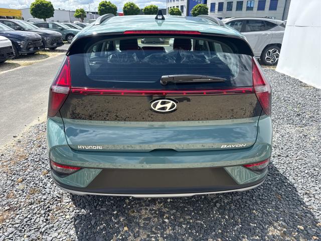 Hyundai / BAYON / Grau /  /  / 