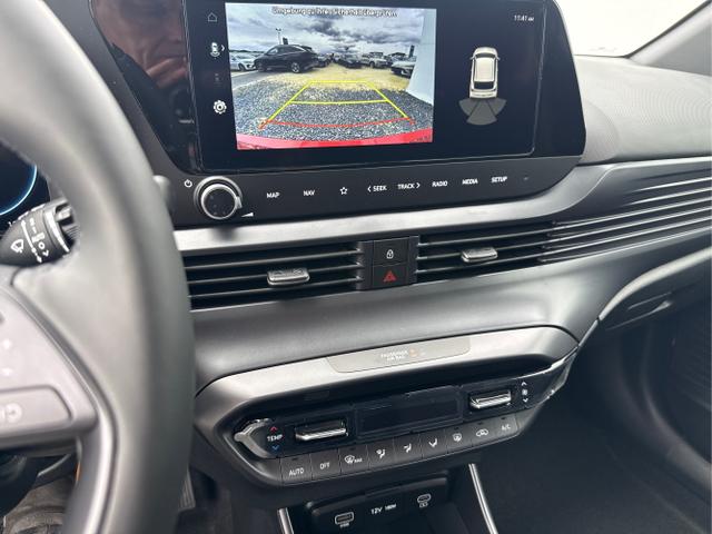 Hyundai / i20 / Grau /  /  / 