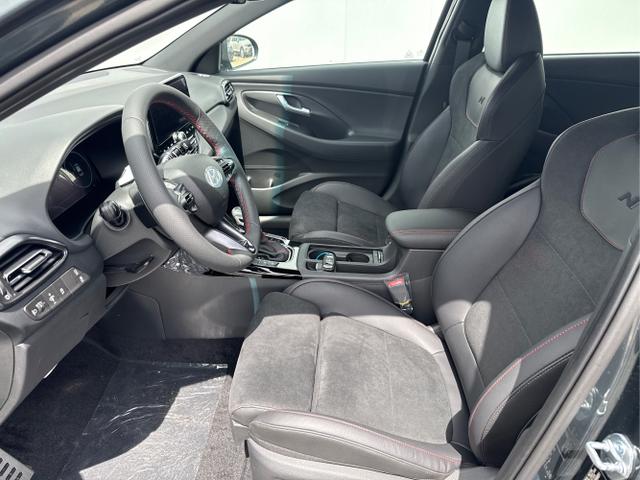 Hyundai / i30 / Grau /  /  / 