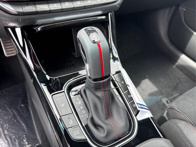 Hyundai / i30 / Grau /  /  / 