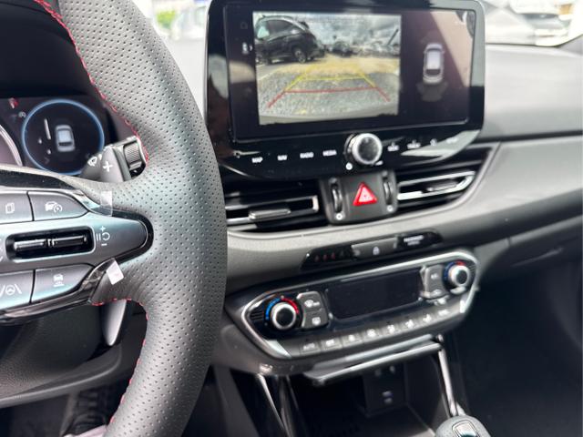 Hyundai / i30 / Grau /  /  / 