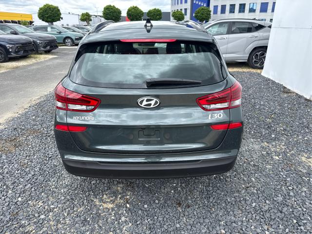 Hyundai / i30 / Grau /  /  / 