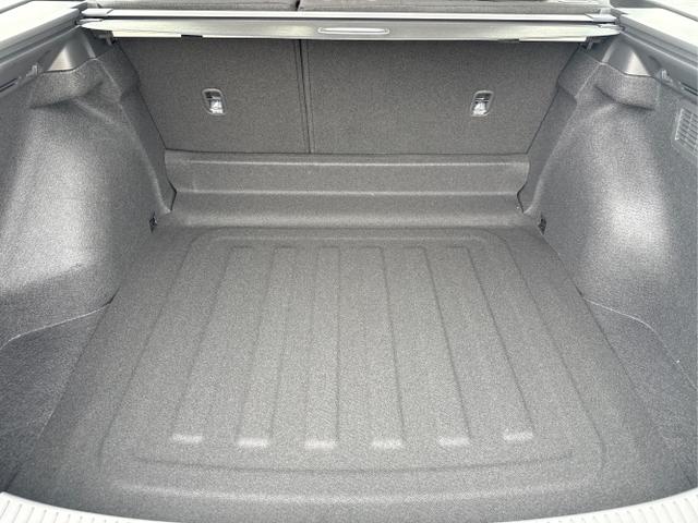 Hyundai / i30 / Grau /  /  / 