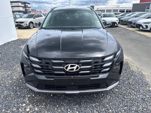 Hyundai / TUCSON / Grau / / / 