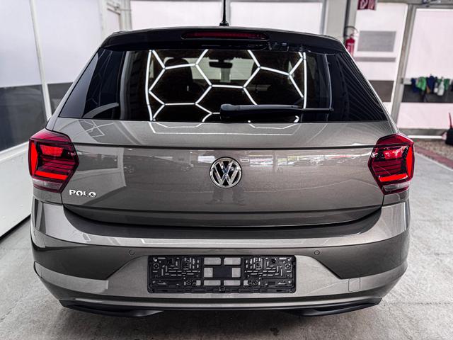 Volkswagen Polo HIGHLINE SHZ PDC v+h KLIMAAUTOMATIK Licht/Regensensor 