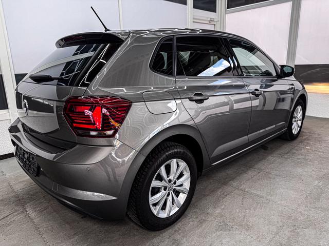 Volkswagen Polo HIGHLINE SHZ PDC v+h KLIMAAUTOMATIK Licht/Regensensor 