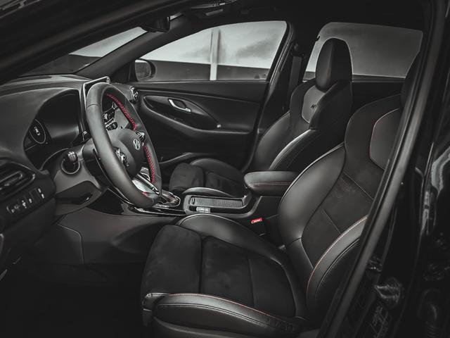 Hyundai i30 IMPRESSION N-LINE DCT ACC SHZ SMART KEY BSD MEMORY 