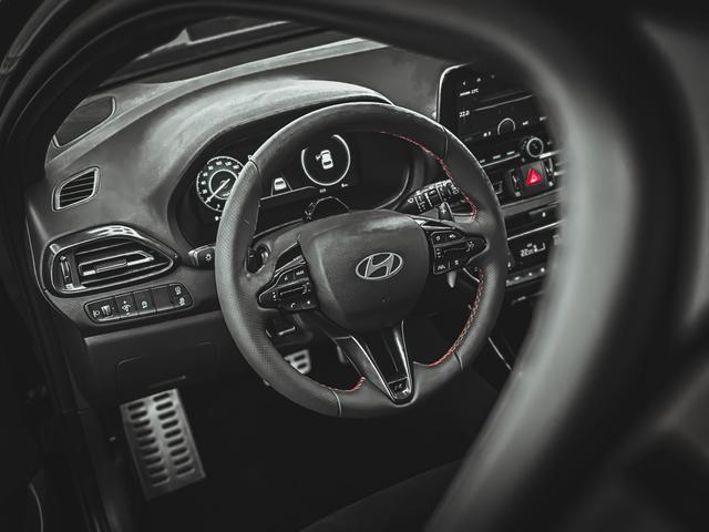 Hyundai i30 IMPRESSION N-LINE DCT ACC SHZ SMART KEY BSD MEMORY 