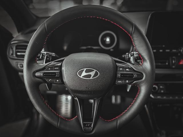 Hyundai i30 IMPRESSION N-LINE DCT ACC SHZ SMART KEY BSD MEMORY 
