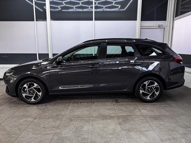 Hyundai i30 Kombi STYLE DCT NAVI WP ALU LED RFK PDC 