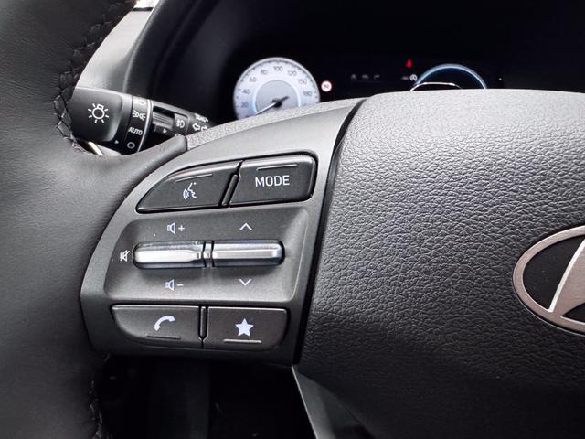 Hyundai i30 Kombi STYLE NAVI RFK SHZ PDC ALU 