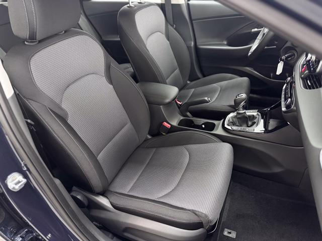 Hyundai i30 Kombi STYLE NAVI RFK SHZ PDC ALU 