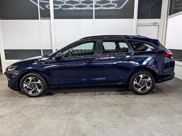 Hyundai i30 Kombi STYLE DCT NAVI WP ALU LED RFK PDC 