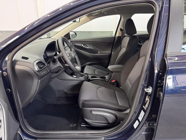Hyundai i30 Kombi STYLE DCT NAVI WP ALU LED RFK PDC 