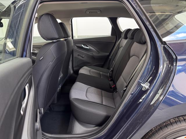 Hyundai i30 Kombi STYLE DCT NAVI WP ALU LED RFK PDC 