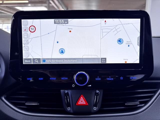 Hyundai i30 Kombi STYLE DCT NAVI WP ALU LED RFK PDC 