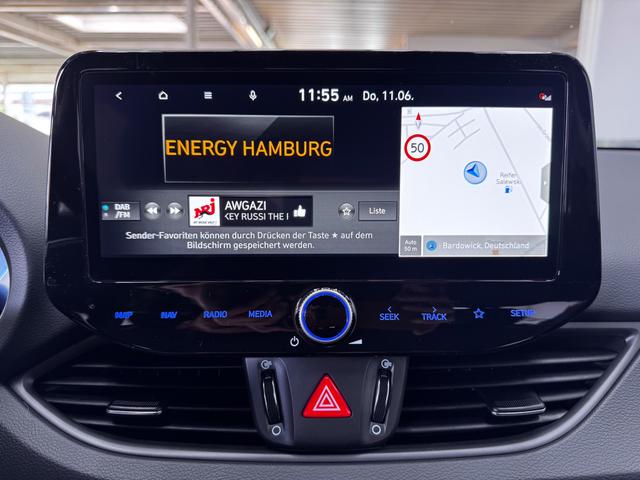 Hyundai i30 Kombi STYLE DCT NAVI WP ALU LED RFK PDC 