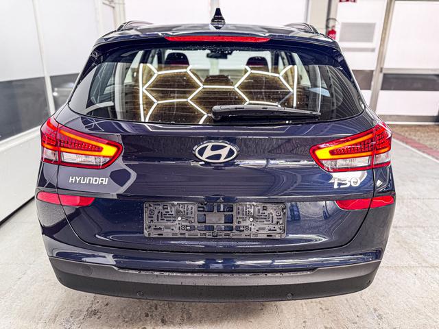 Hyundai i30 Kombi STYLE DCT NAVI WP ALU LED RFK PDC 