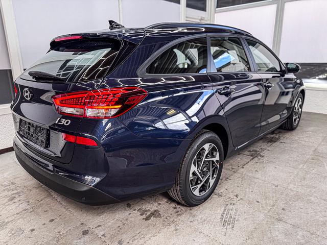 Hyundai i30 Kombi STYLE DCT NAVI WP ALU LED RFK PDC 