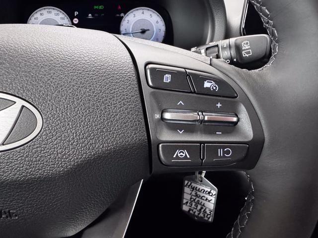 Hyundai i30 Kombi STYLE DCT NAVI RFK SHZ PDC ALU 