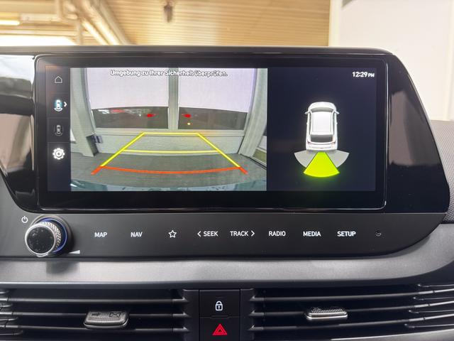 Hyundai i20 COMFORT DCT NAVI SHZ RFK ALU PDC 