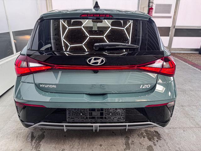 Hyundai i20 COMFORT DCT NAVI SHZ RFK ALU PDC 