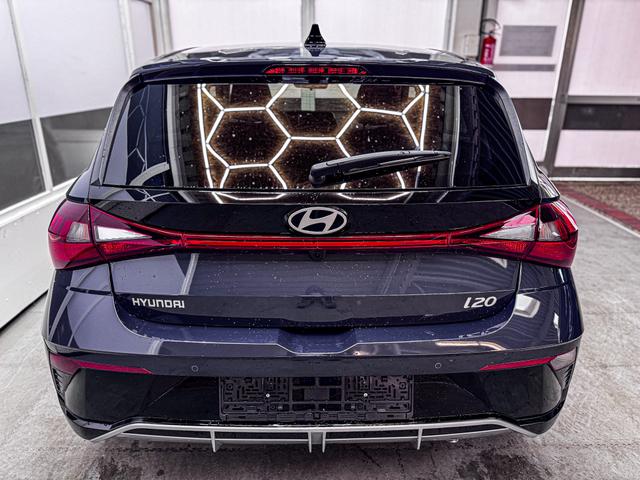 Hyundai i20 COMFORT DCT NAVI SHZ RFK ALU PDC 