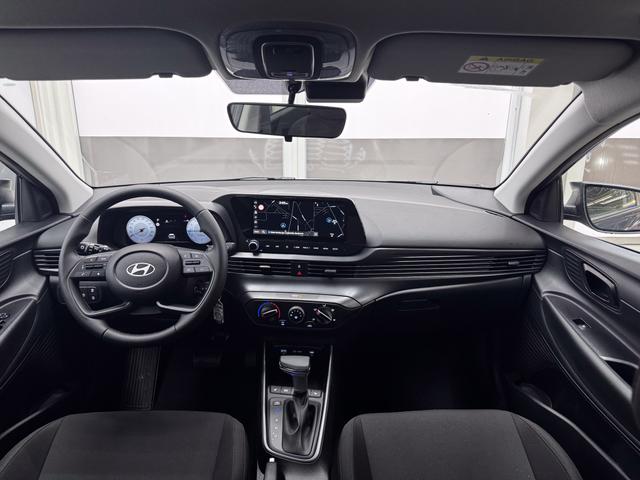 Hyundai i20 COMFORT DCT NAVI SHZ RFK ALU PDC 